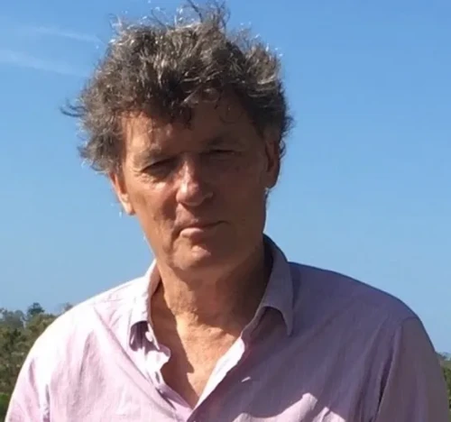 Prof. Dr. Tim Mehigan